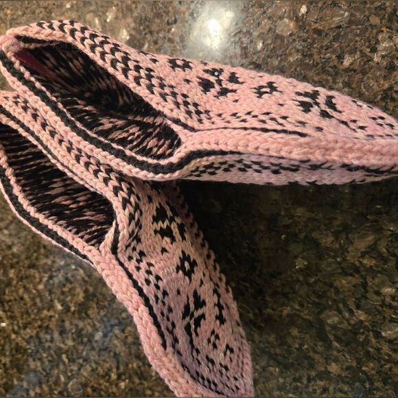 Nordic Slipper Socks Pink And Black Knit NEW - Picture 4 of 5